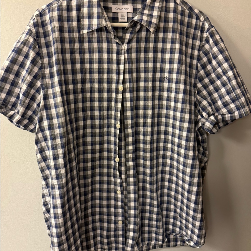 Calvin Klein Boys Navy and White Plaid Shirt size Youth XL